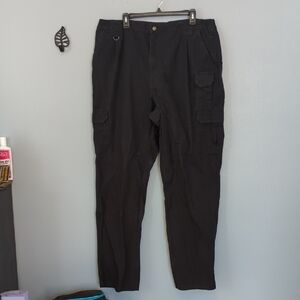 5.11 Tactical Men's Reinforced Zipper Fly Full Length Black Cargo Pants 42X36